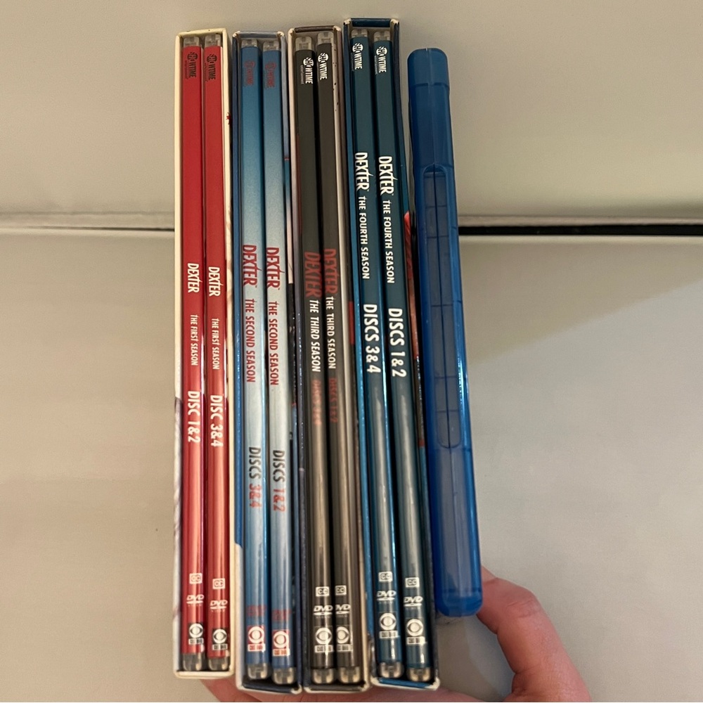 BUNDLE of 5: Dexter TV Series 5 seasons on DVD and Blu-ray Collection - Picture 3 of 3